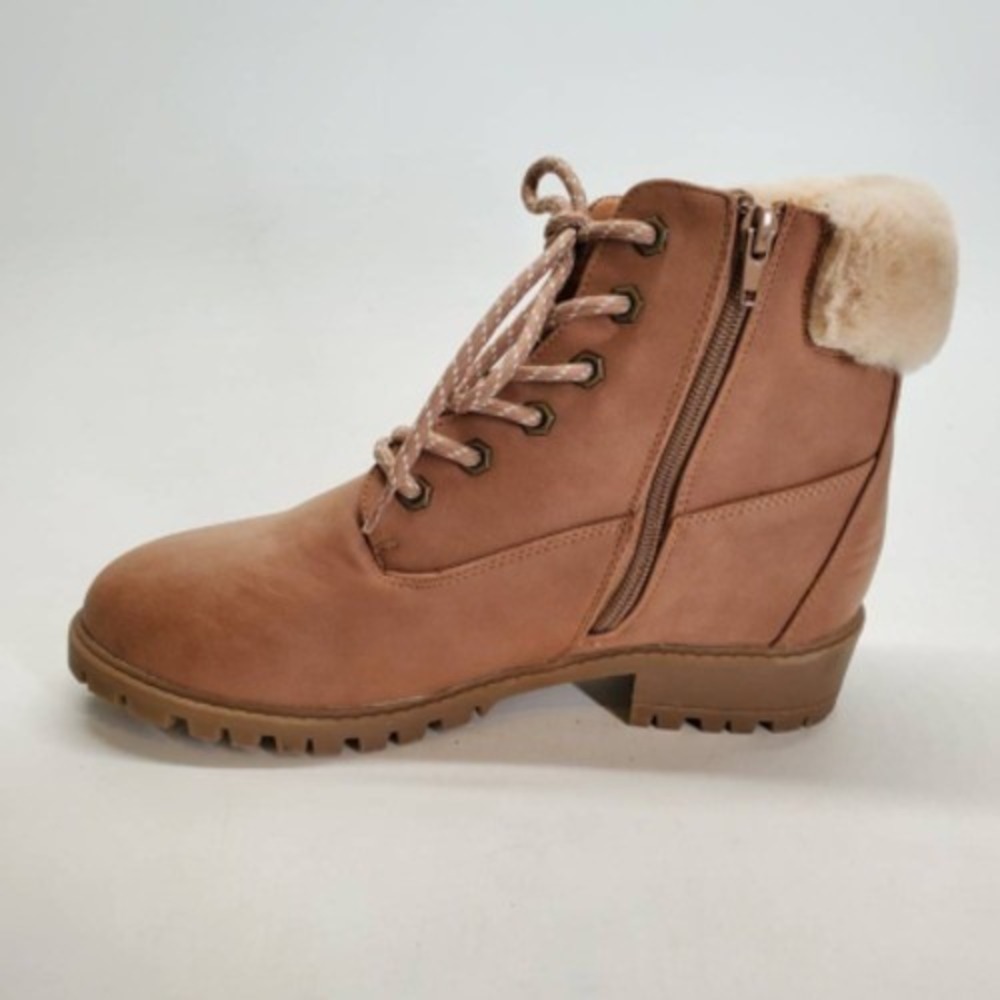 Madden Girl Shoes Womens Fresh Beige 9 Ankle Boots Hiking Faux Fur Trim - Picture 7 of 10
